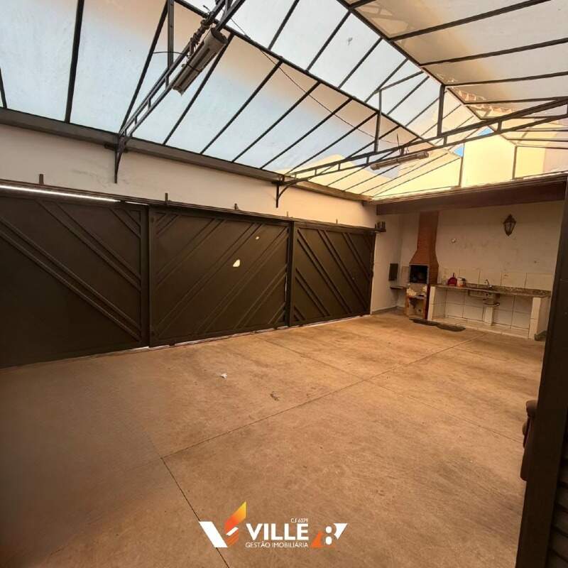 Casa à venda no Vila João Ribeiro: 