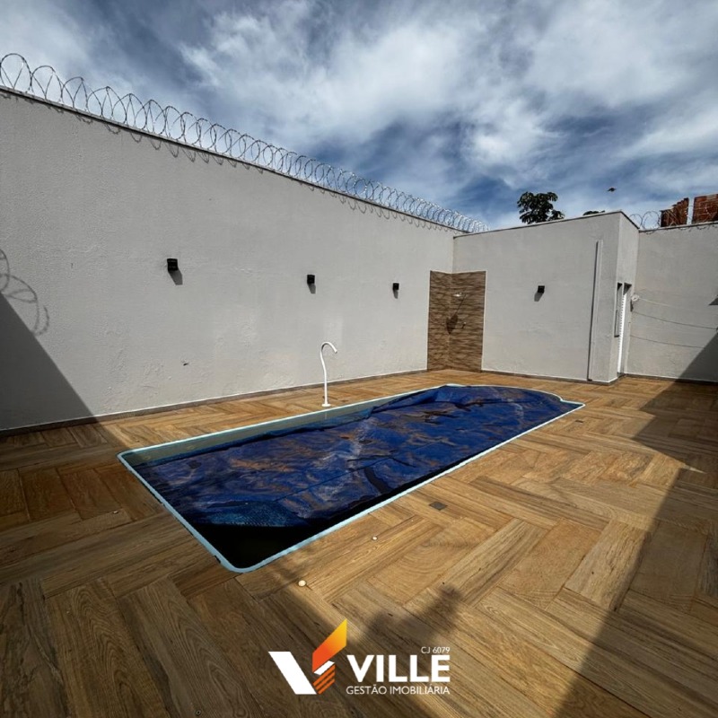 Casa à venda no Fenícia : 