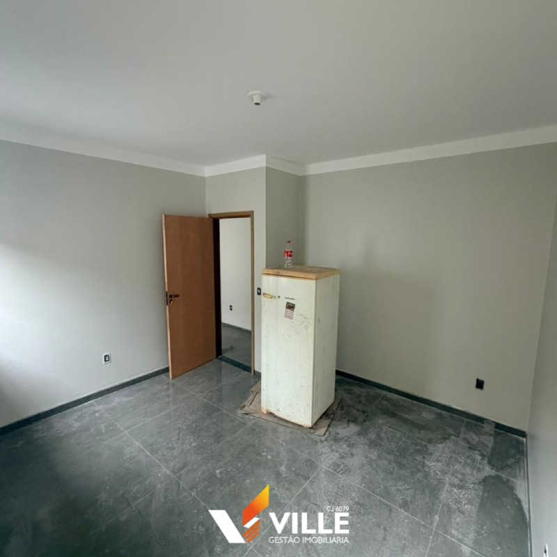 Casa à venda no Jardim Europa V: 