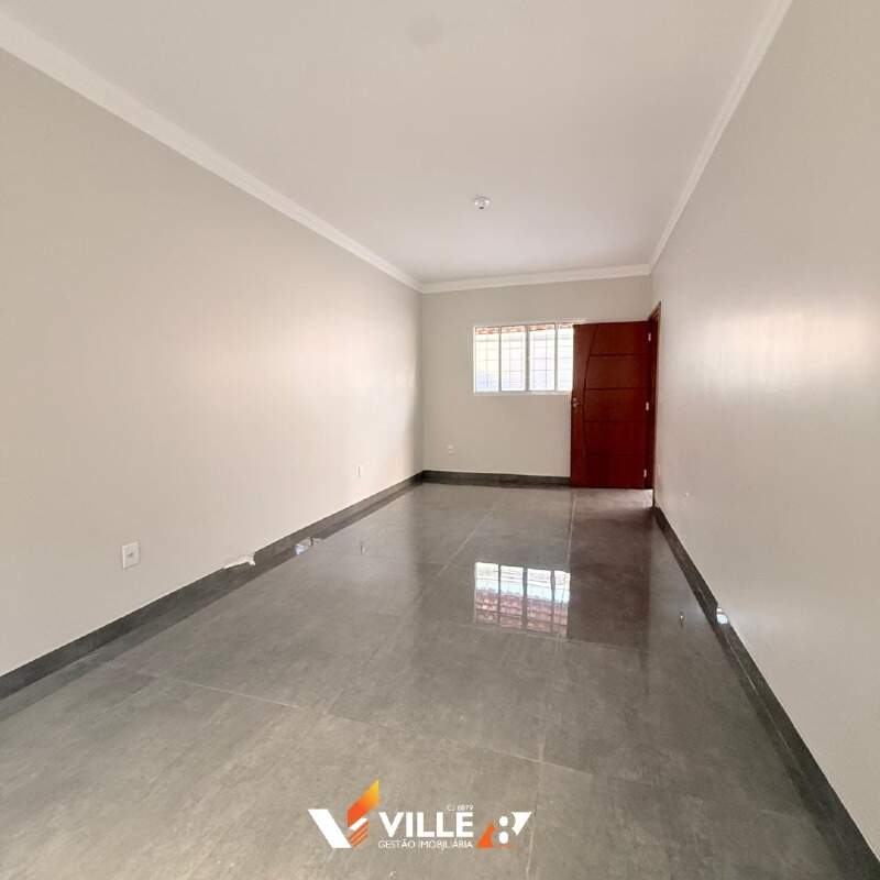 Casa à venda no Jardim Europa V: 