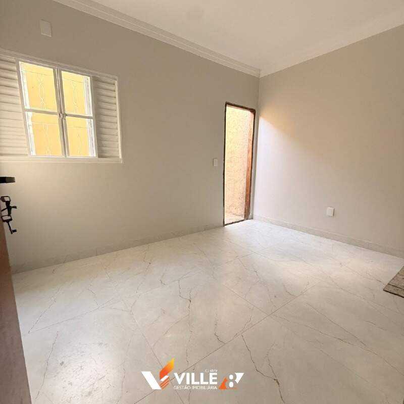 Casa à venda no Jardim Europa V: 