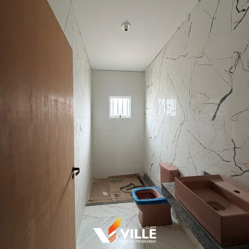 Casa à venda no Jardim Europa V: 