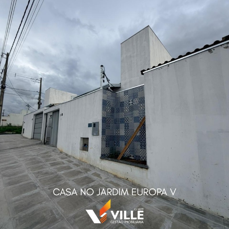 Casa à venda no Jardim Europa V: 