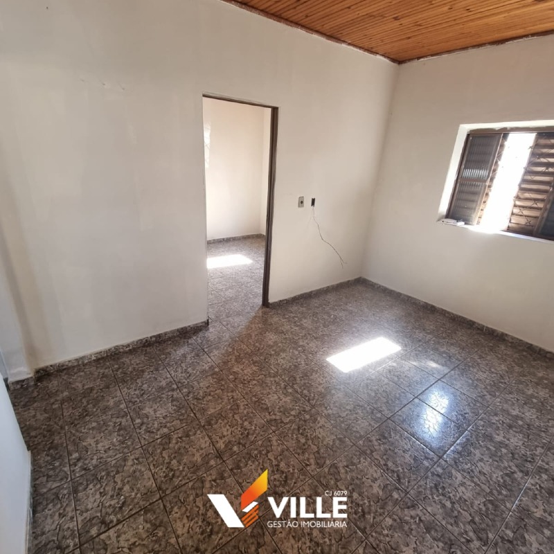 Casa à venda no Vila João Ribeiro: 