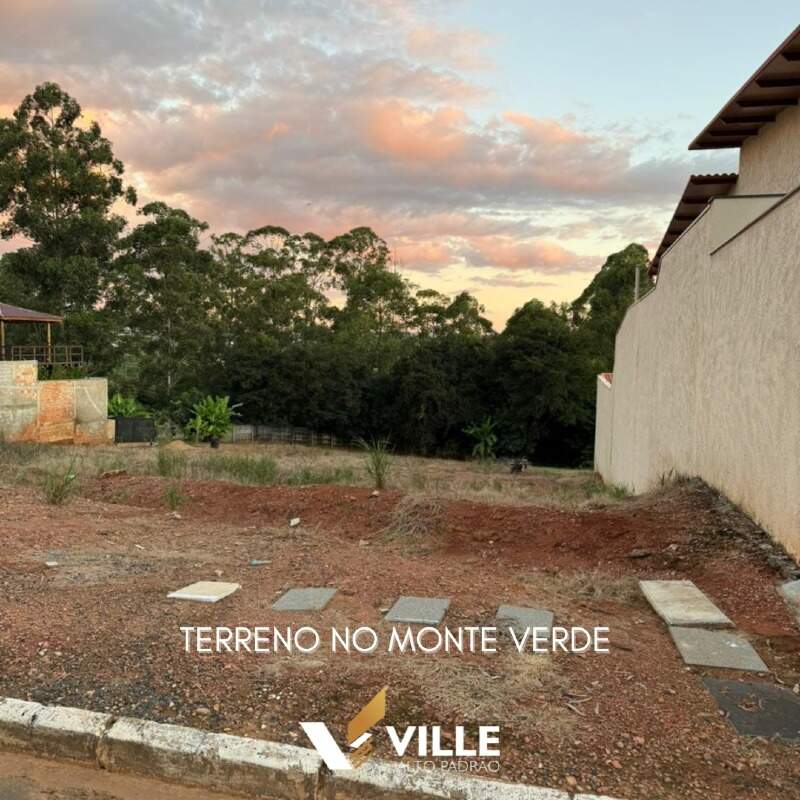 Lote em condomínio à venda no Condomínio Monte Verde : 