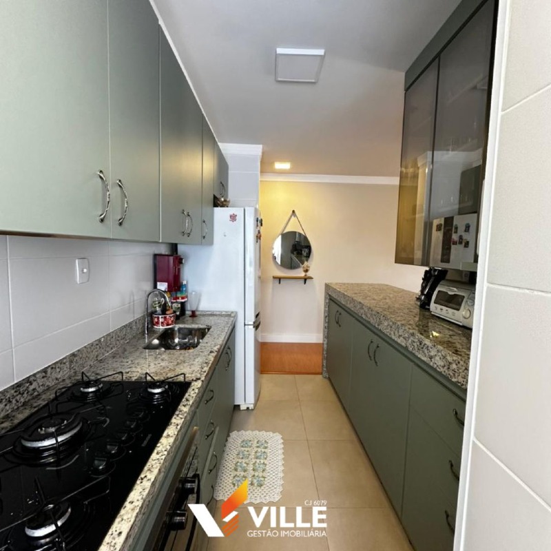 Apartamento à venda no Guilhermina Vieira Chaer: 