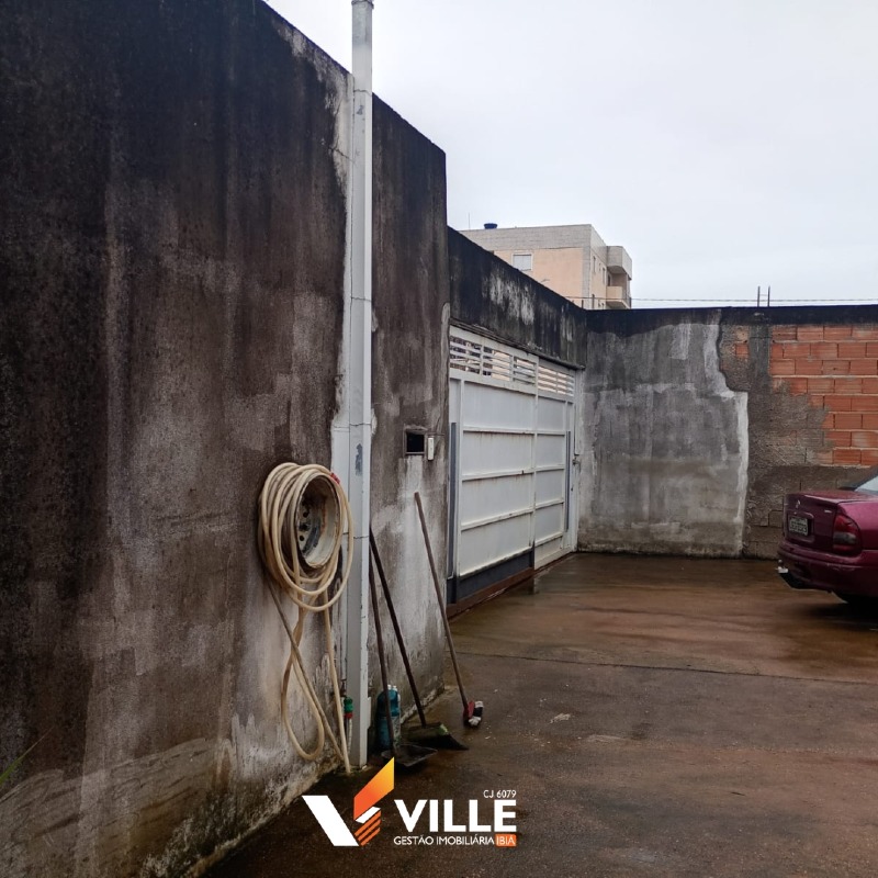 Casa à venda no Jardim: 