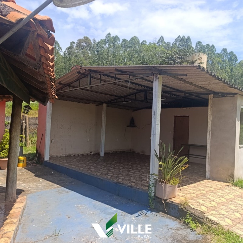 Sala à venda no Área Rural : 