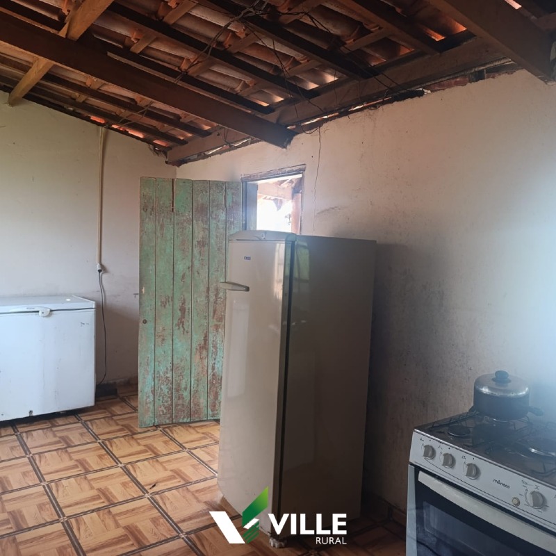 Sala à venda no Área Rural : 