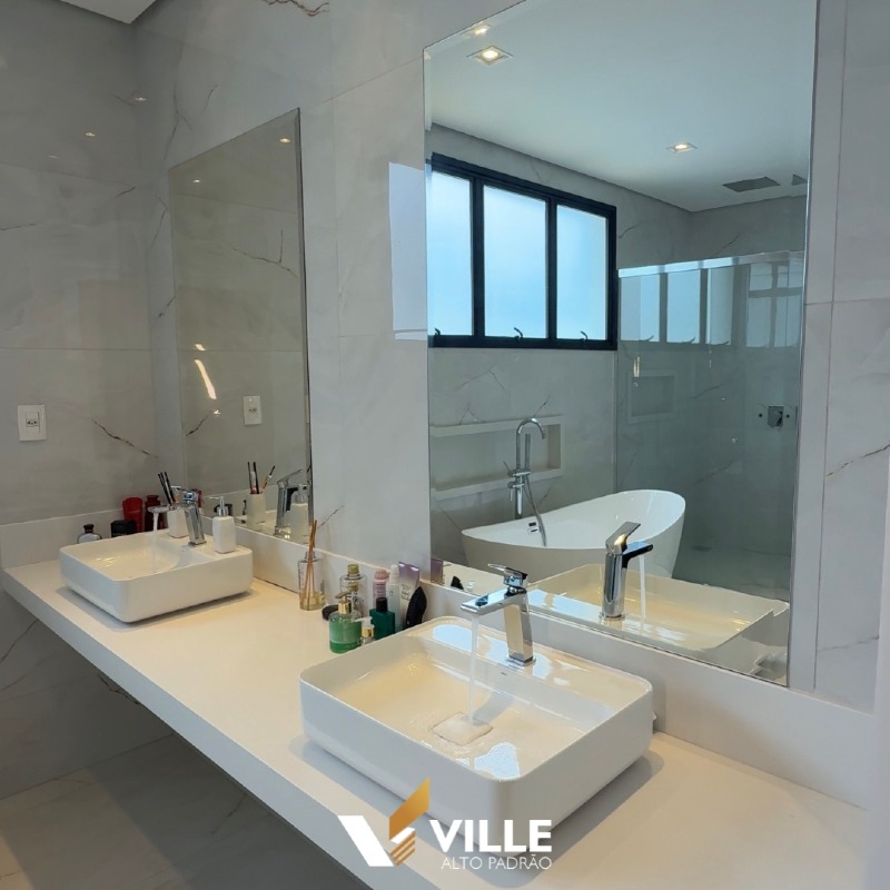 Casa à venda no Condomínio Villagio I: 