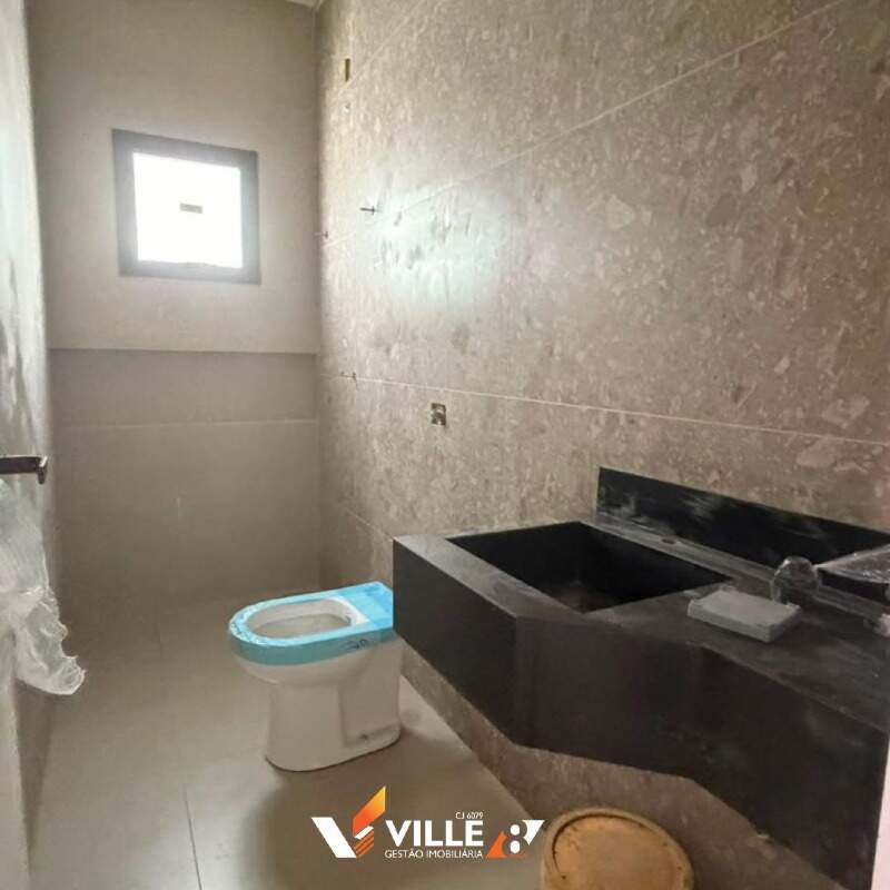 Casa à venda no Portal do Camburi: 