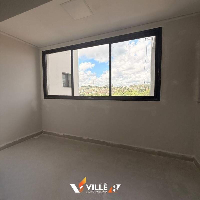 Apartamento à venda no Guilhermina Vieira Chaer: 