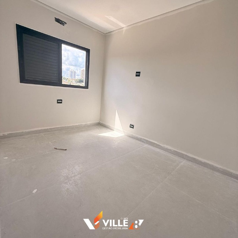 Apartamento à venda no Guilhermina Vieira Chaer: 