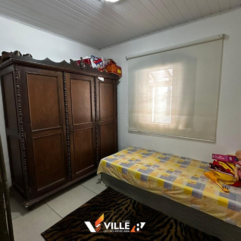 Casa à venda no Urciano Lemos: 