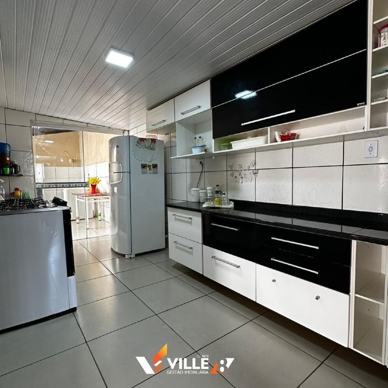 Casa à venda no Urciano Lemos: 