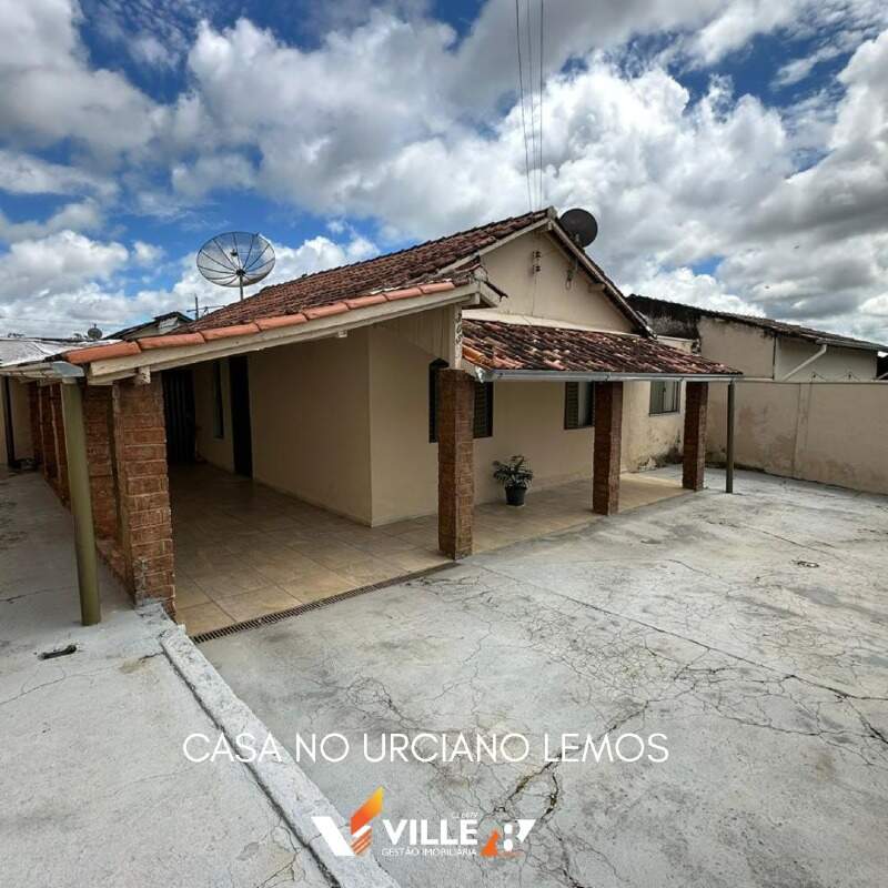 Casa à venda no Urciano Lemos: 