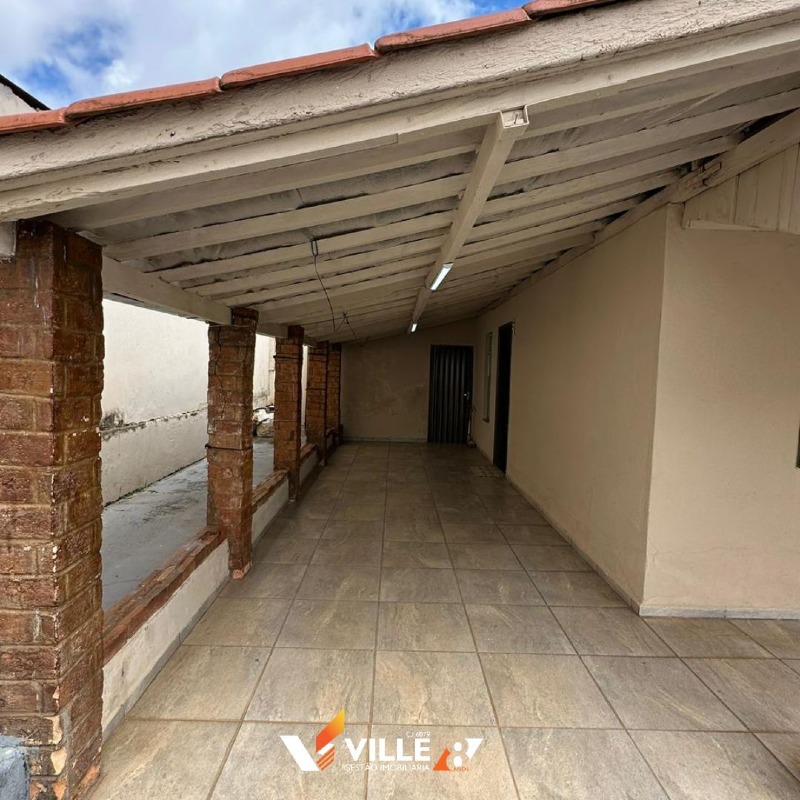 Casa à venda no Urciano Lemos: 