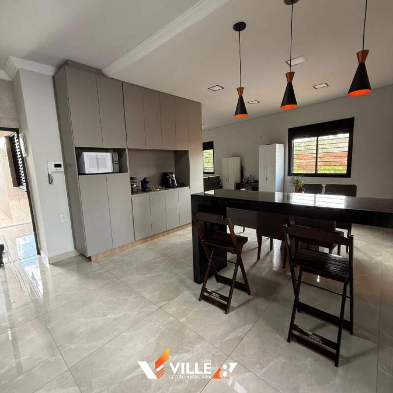 Casa à venda no Jardim Europa IV: 