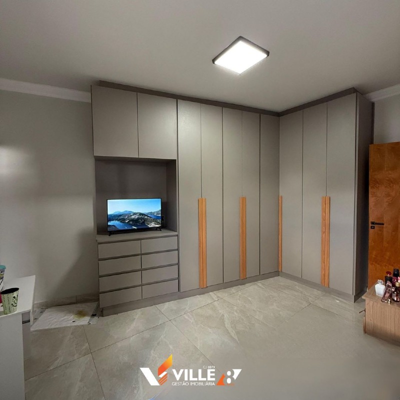 Casa à venda no Jardim Europa IV: 