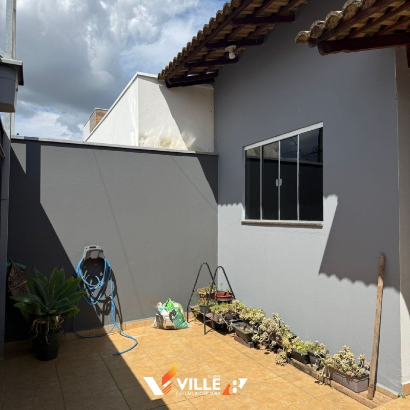 Casa à venda no Dona Adélia I: 