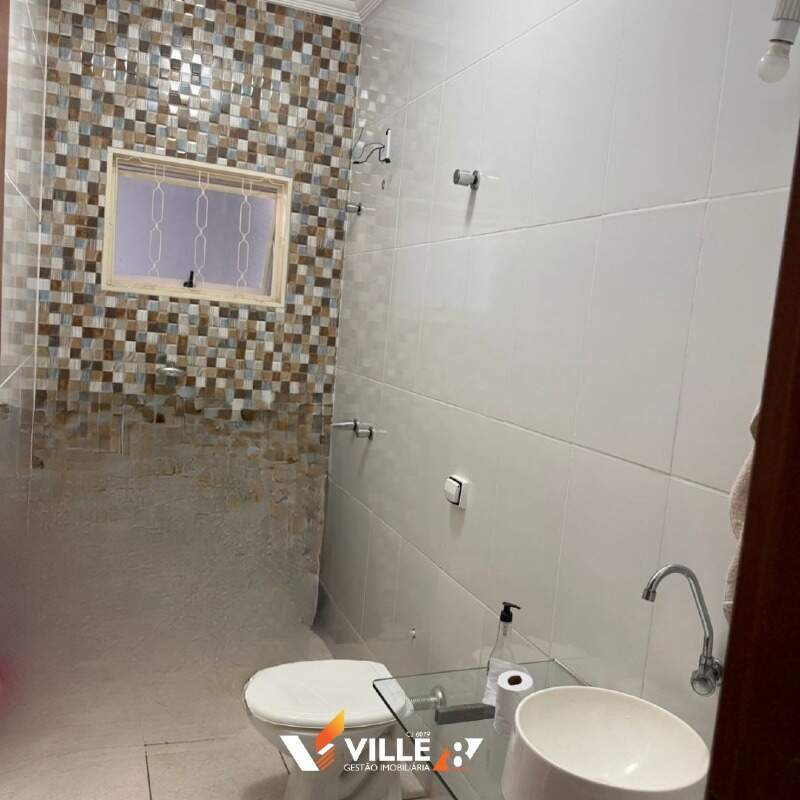 Casa à venda no Dona Adélia I: 