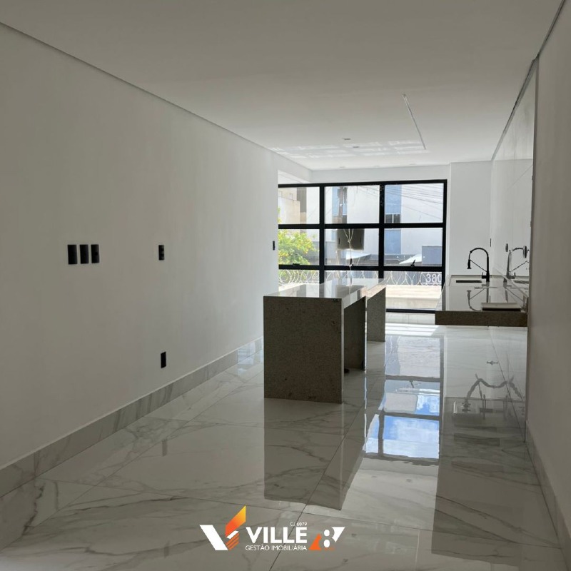 Apartamento à venda no Guilhermina Vieira Chaer: 