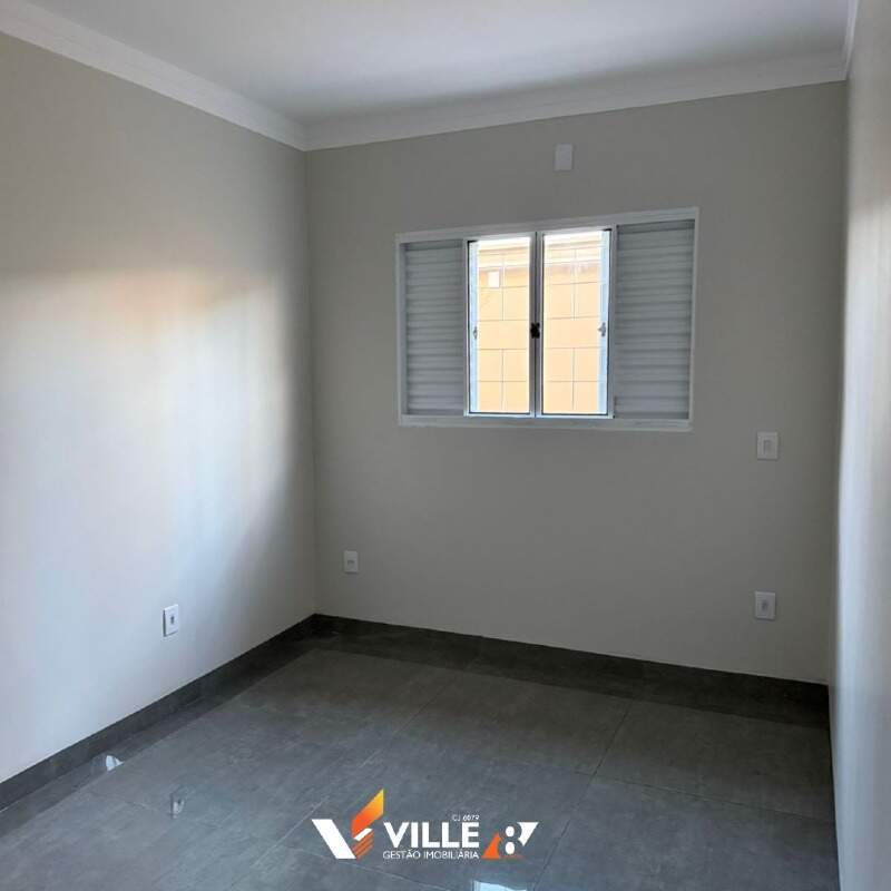 Casa à venda no Jardim Europa V: 