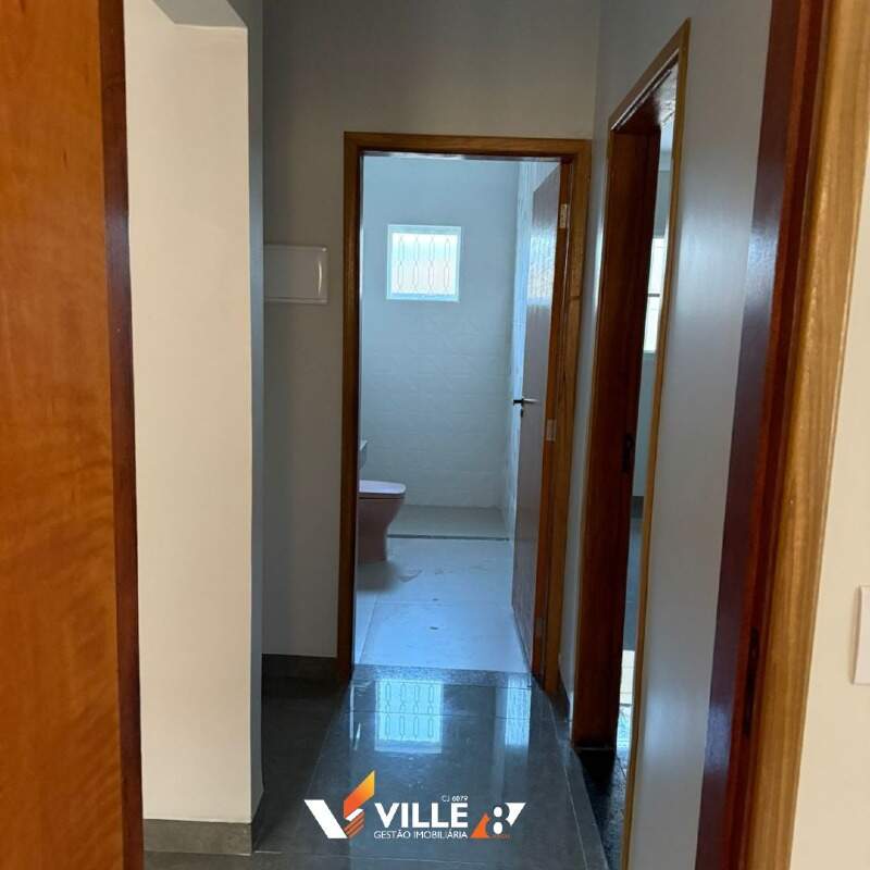 Casa à venda no Jardim Europa V: 