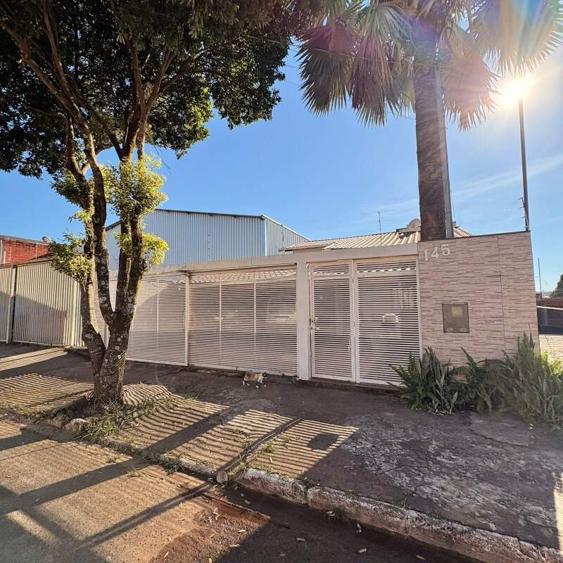 Casa para aluguel no Santa Rita: 