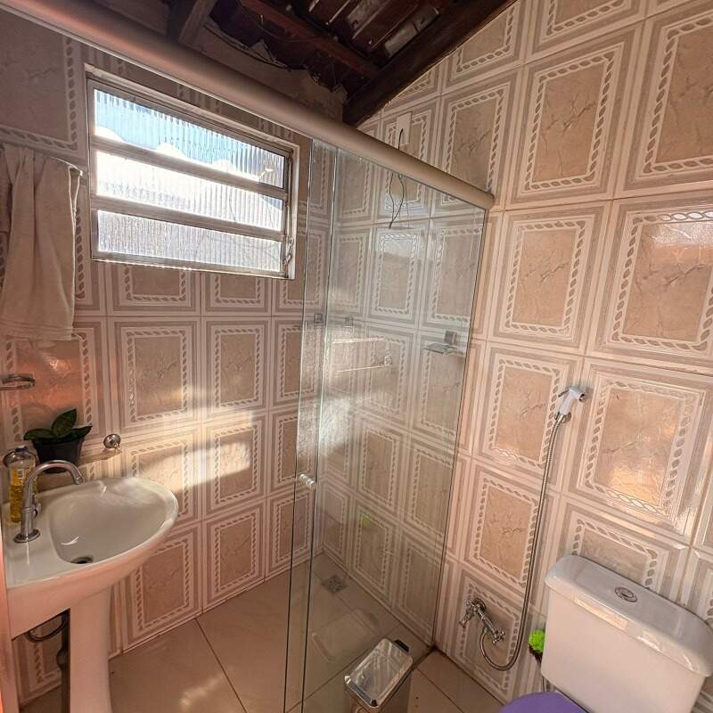 Casa para aluguel no Santa Rita: 