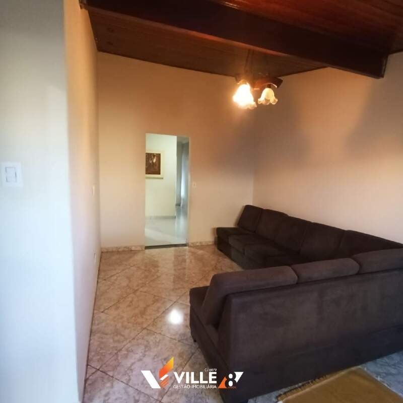 Casa à venda no Guilhermina Vieira Chaer: 