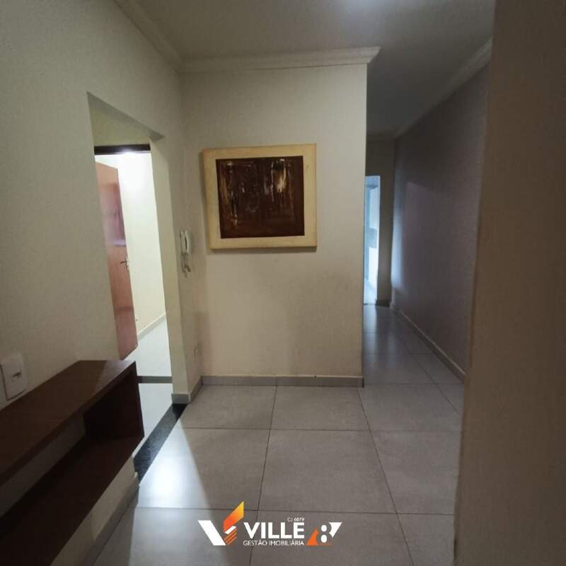 Casa à venda no Guilhermina Vieira Chaer: 