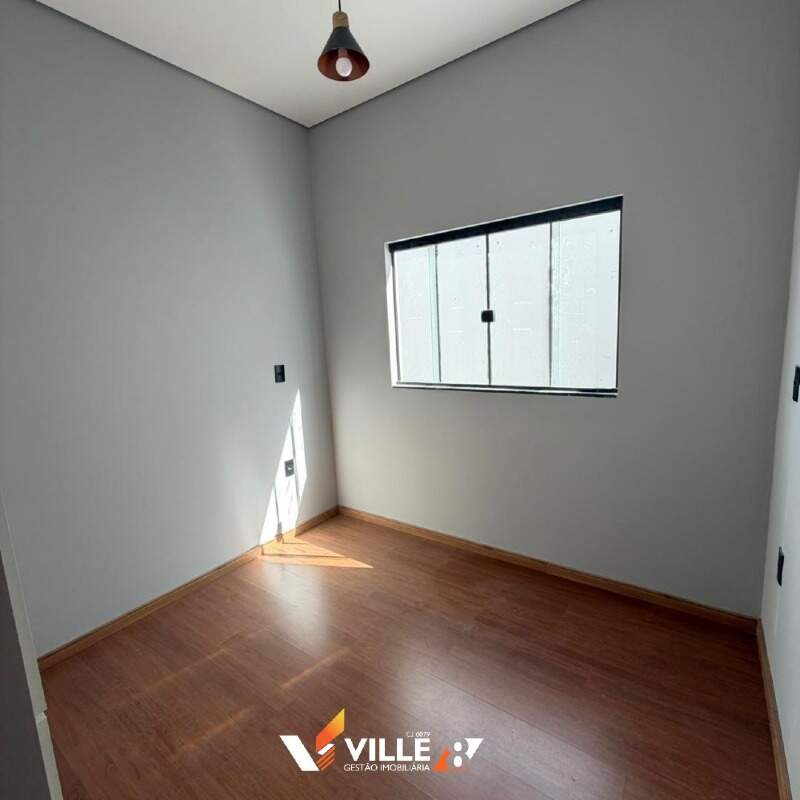 Casa à venda no Jardim Europa V: 