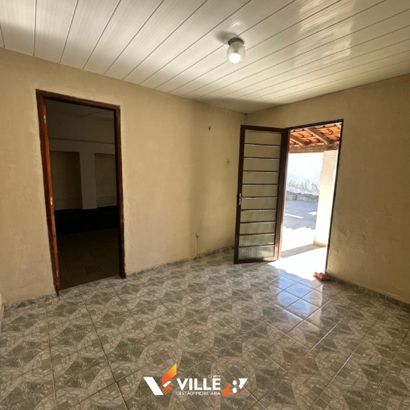 Casa à venda no Urciano Lemos: 