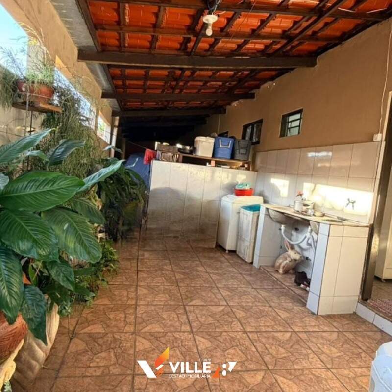 Casa à venda no Vila João Ribeiro: 