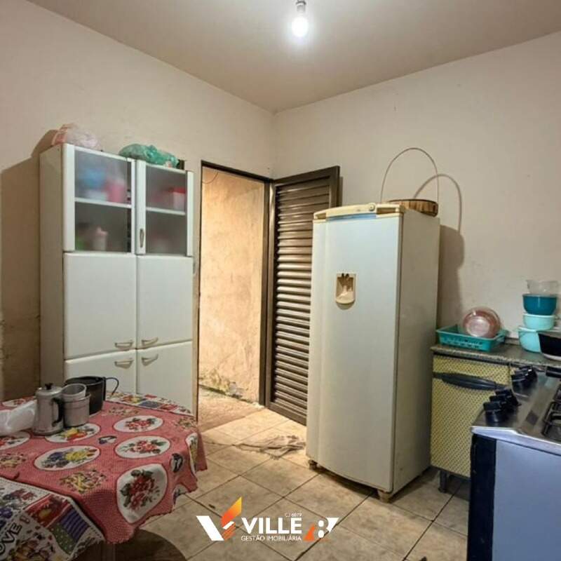 Casa à venda no Vila João Ribeiro: 
