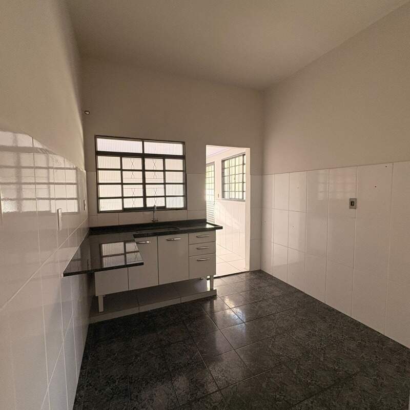 Casa para aluguel no Alvorada: 
