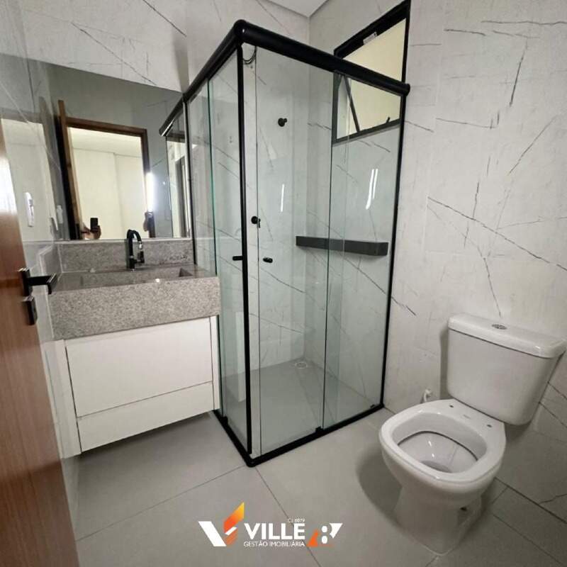 Apartamento à venda no Guilhermina Vieira Chaer: 