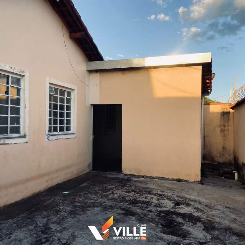 Casa à venda no Rsioleta Neves: 
