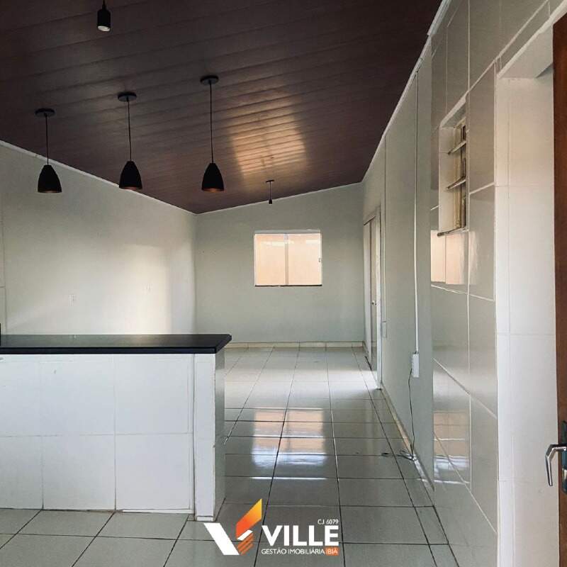 Casa à venda no Rsioleta Neves: 