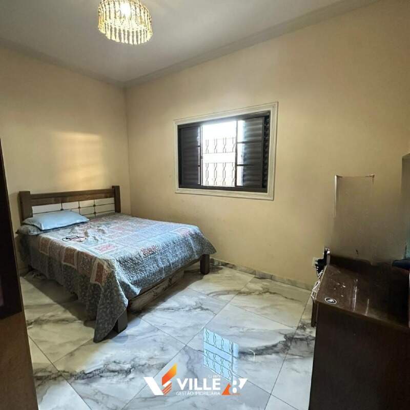 Casa à venda no Dona Adélia I: 