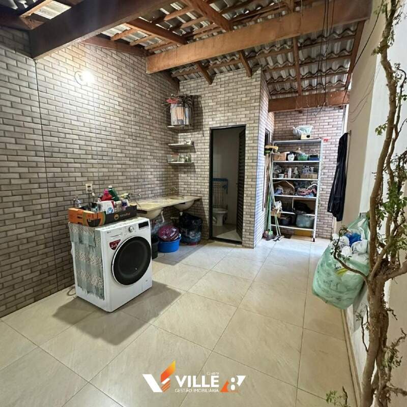 Casa à venda no Dona Adélia I: 