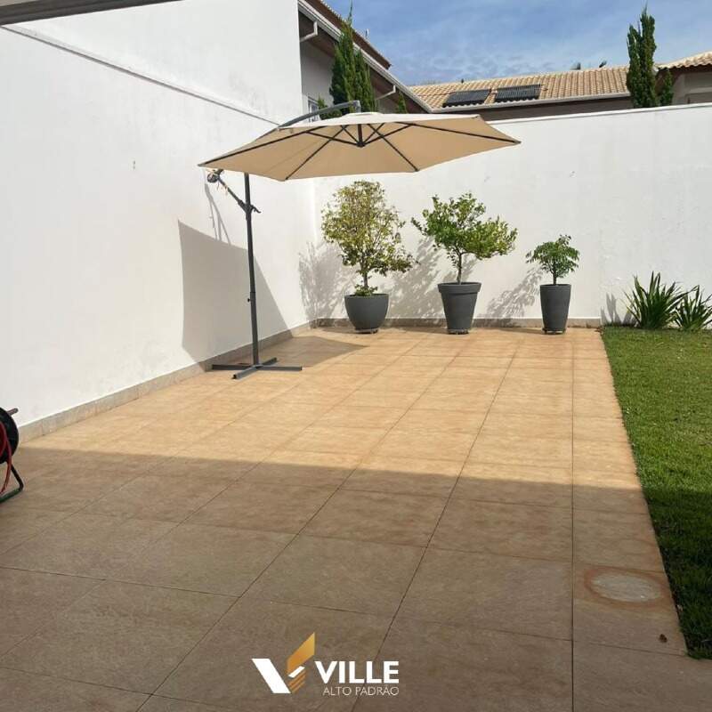 Casa à venda no Condomínio Villagio I: 