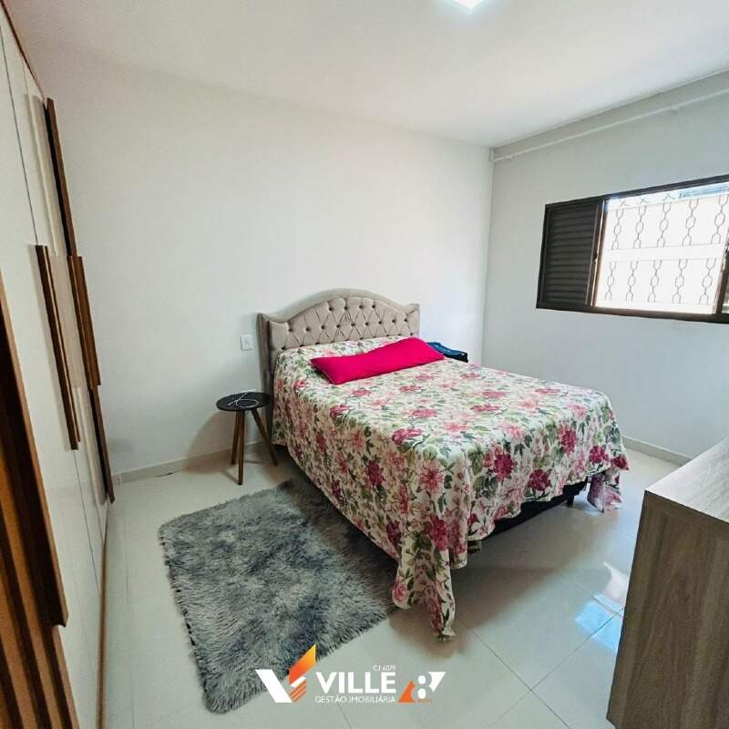 Casa à venda no Jardim Europa IV: 