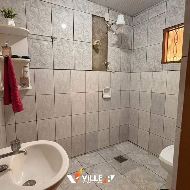 Casa à venda no Centro: 