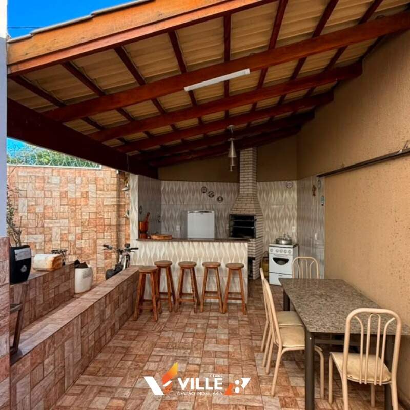 Casa à venda no Vila João Ribeiro: 