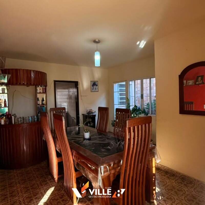 Casa à venda no Vila João Ribeiro: 