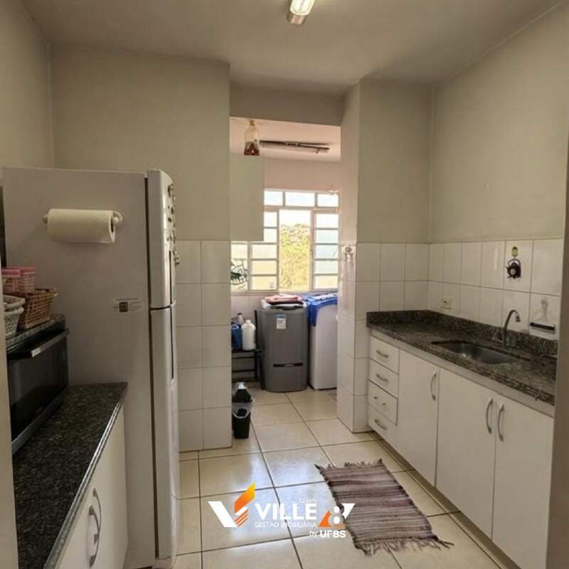 Apartamento à venda no Guilhermina Vieira Chaer: 
