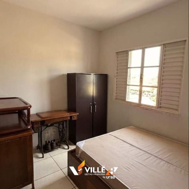Apartamento à venda no Guilhermina Vieira Chaer: 