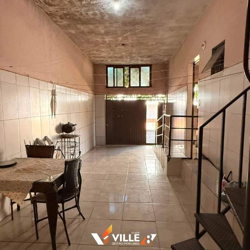 Casa à venda no Vila João Ribeiro: 